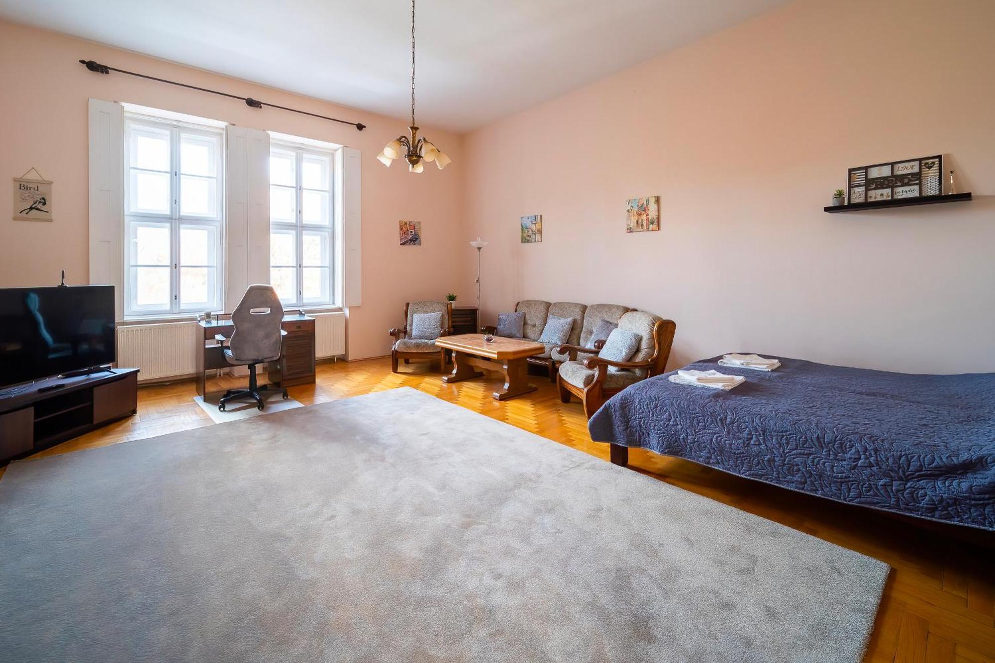 Tomka Apartman Szeged Exterior foto